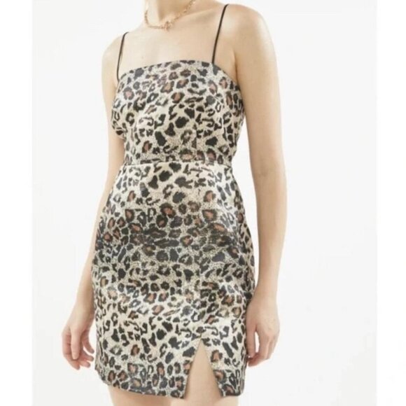 Outfitters Packer Notched Mini - Picture 1 of 12